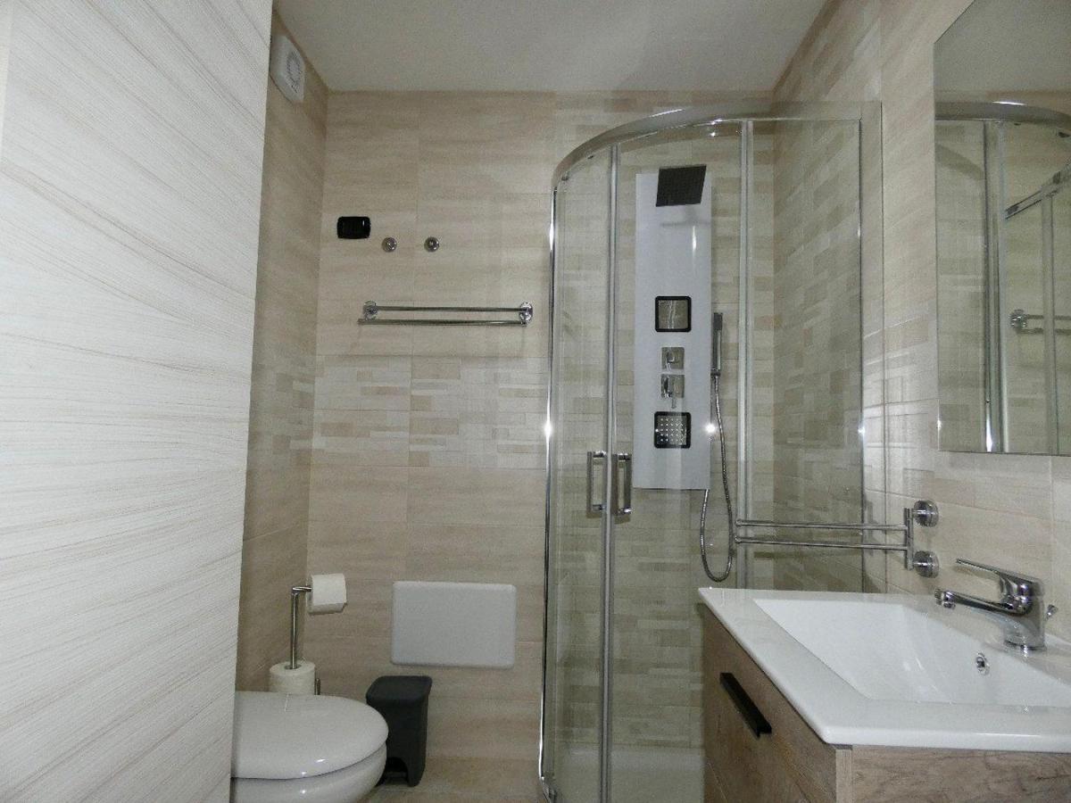 B&B La Piazzetta Fragagnano Extérieur photo