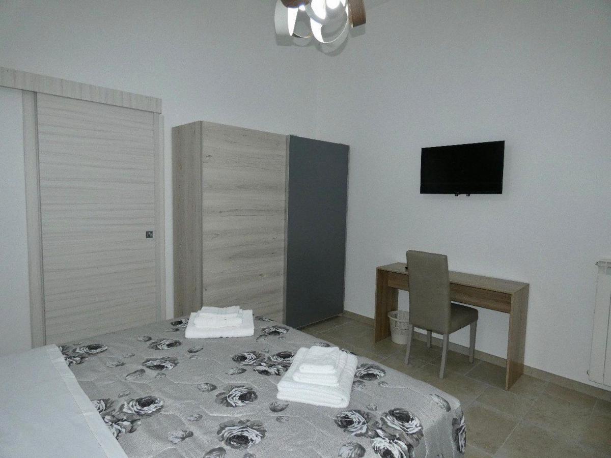 B&B La Piazzetta Fragagnano Extérieur photo